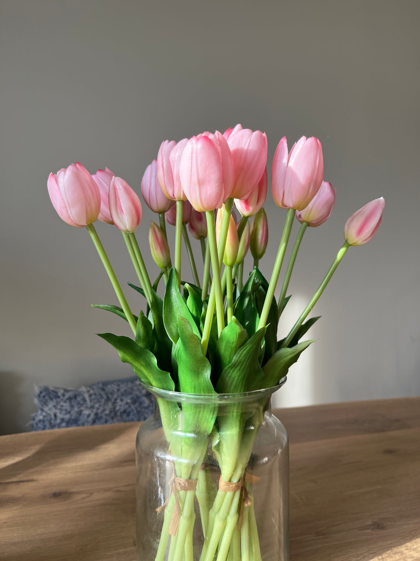 Zacht Roze Tulpen nep🌷Nep Tulpen, die net echt lijken